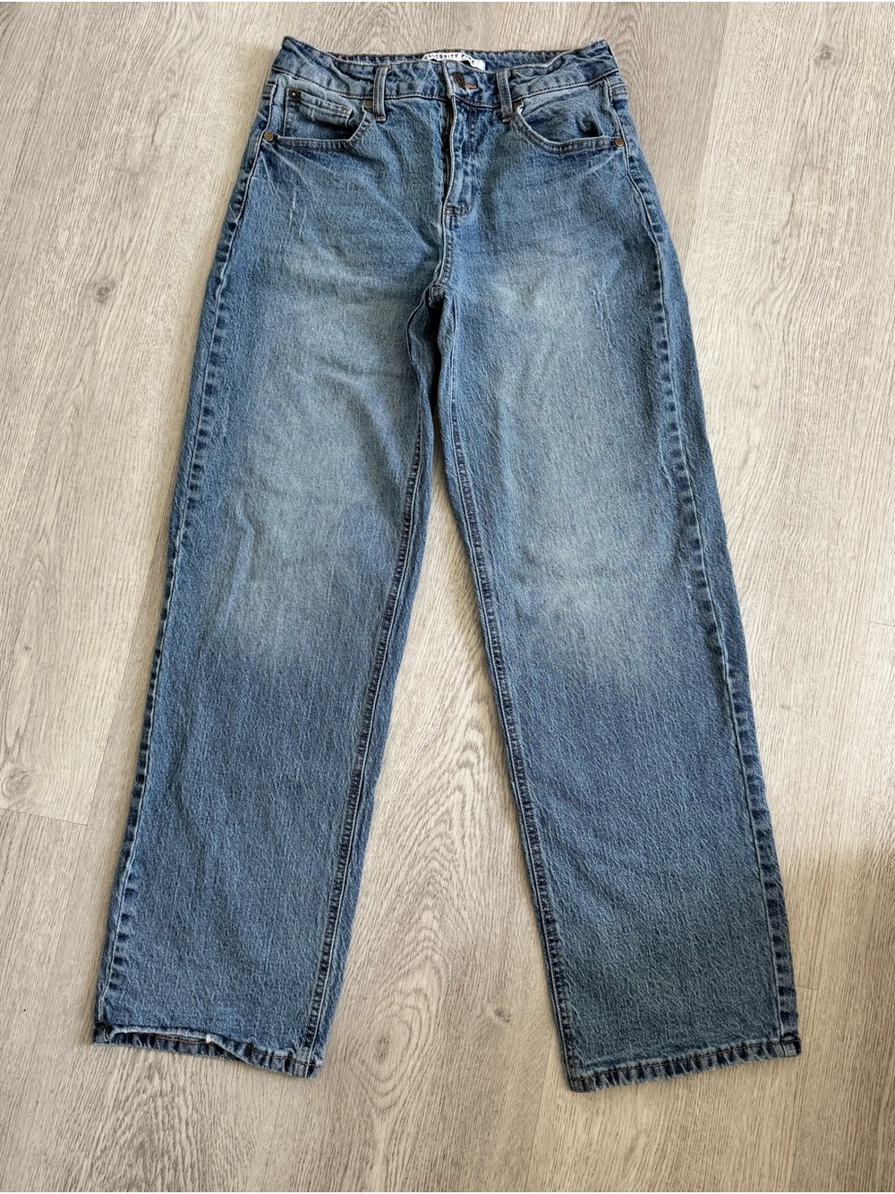Celebrity Pink Low Rise Straight Leg Jeans in Blue Wash size 26